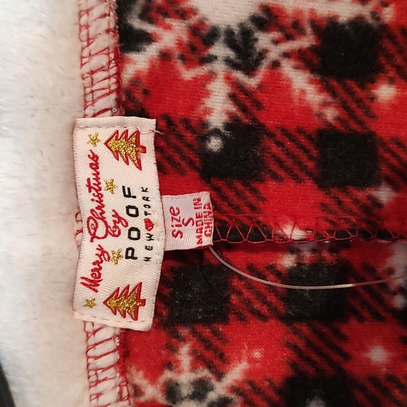 New Snowflake Red Buffalo Plaid Hooded Adult Winter Christmas Onesie PJs Small - Picture 2 of 10